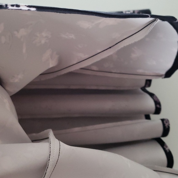 Julian Taylor Midi Dress 16 Red Black Gray Roses A-Line Wedding Guest Church - Picture 7 of 14